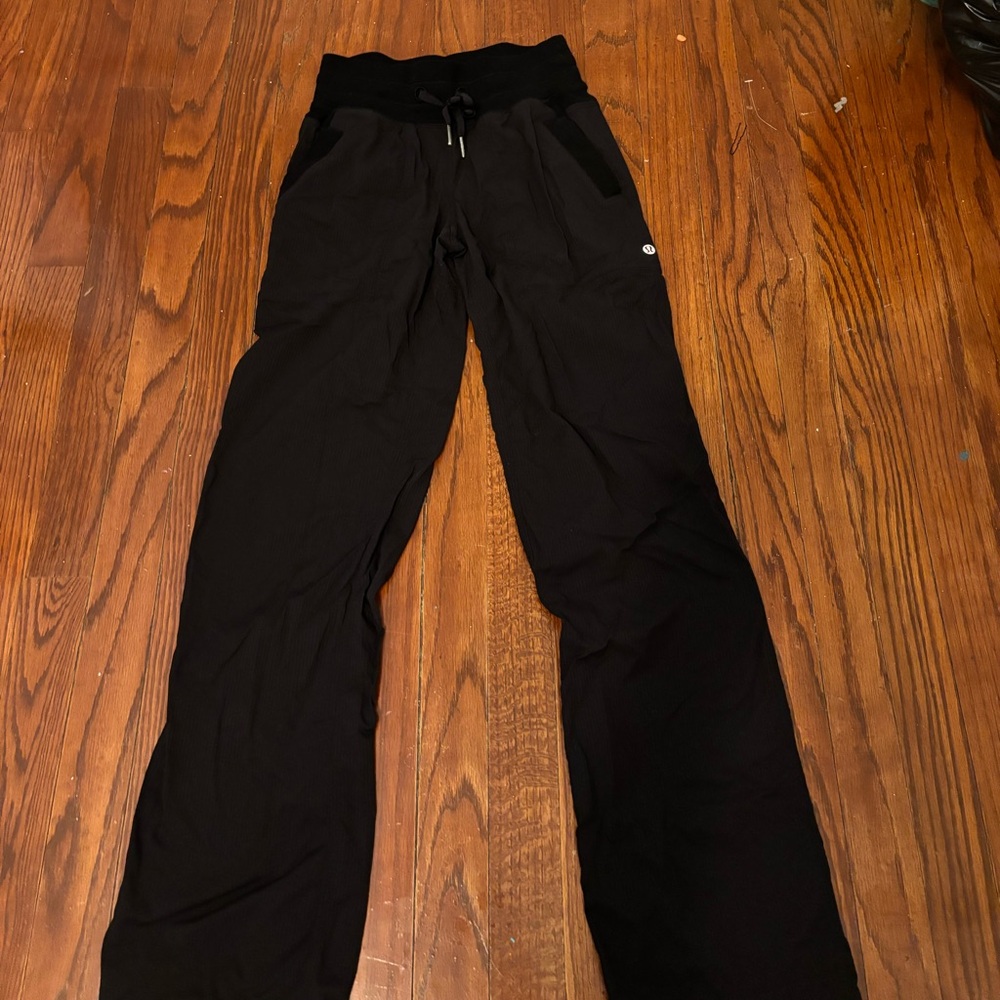 COPY - LULU DANCE STUDIO PANTS!! size 0. Worn, but good as new